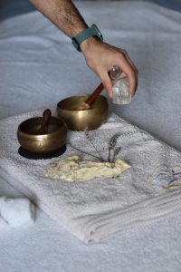 klankschaal en stone massage